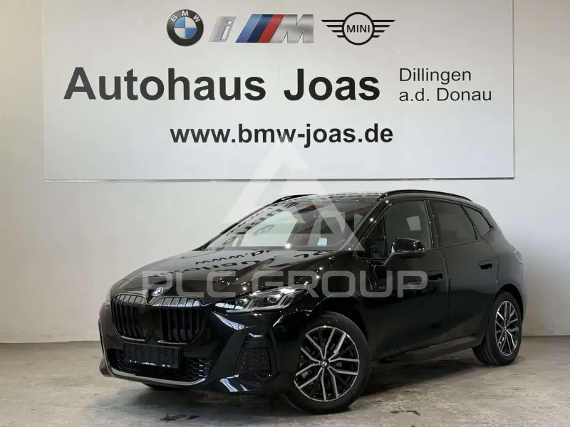 2026 BMW 225