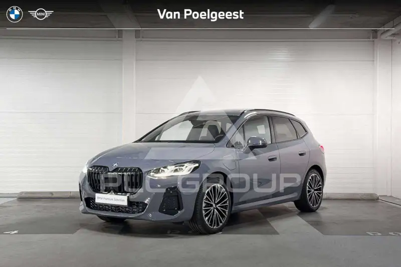 2026 BMW 225