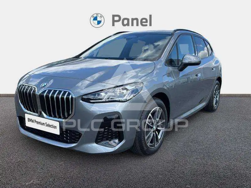 2026 BMW 225