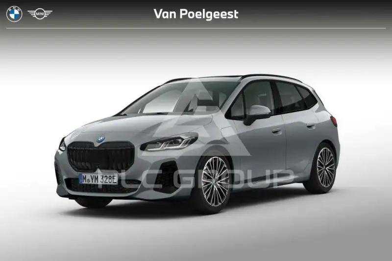 2026 BMW 225