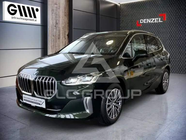 2026 BMW 225