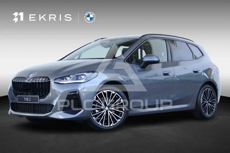 2026 BMW 225
