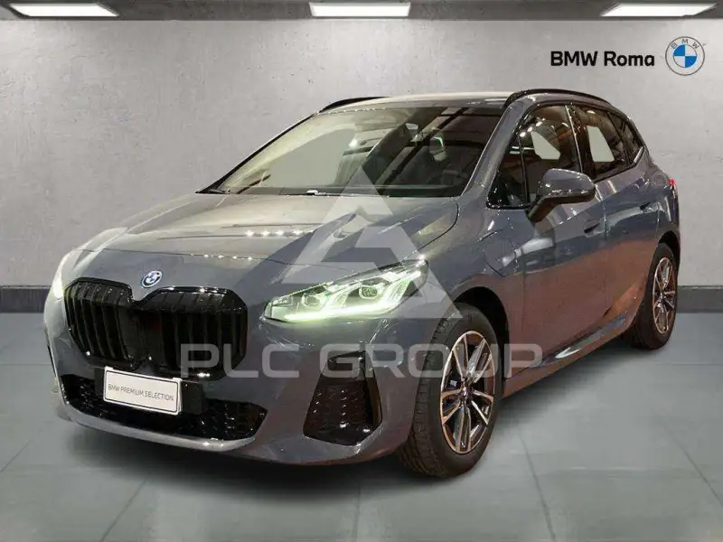 2026 BMW 225
