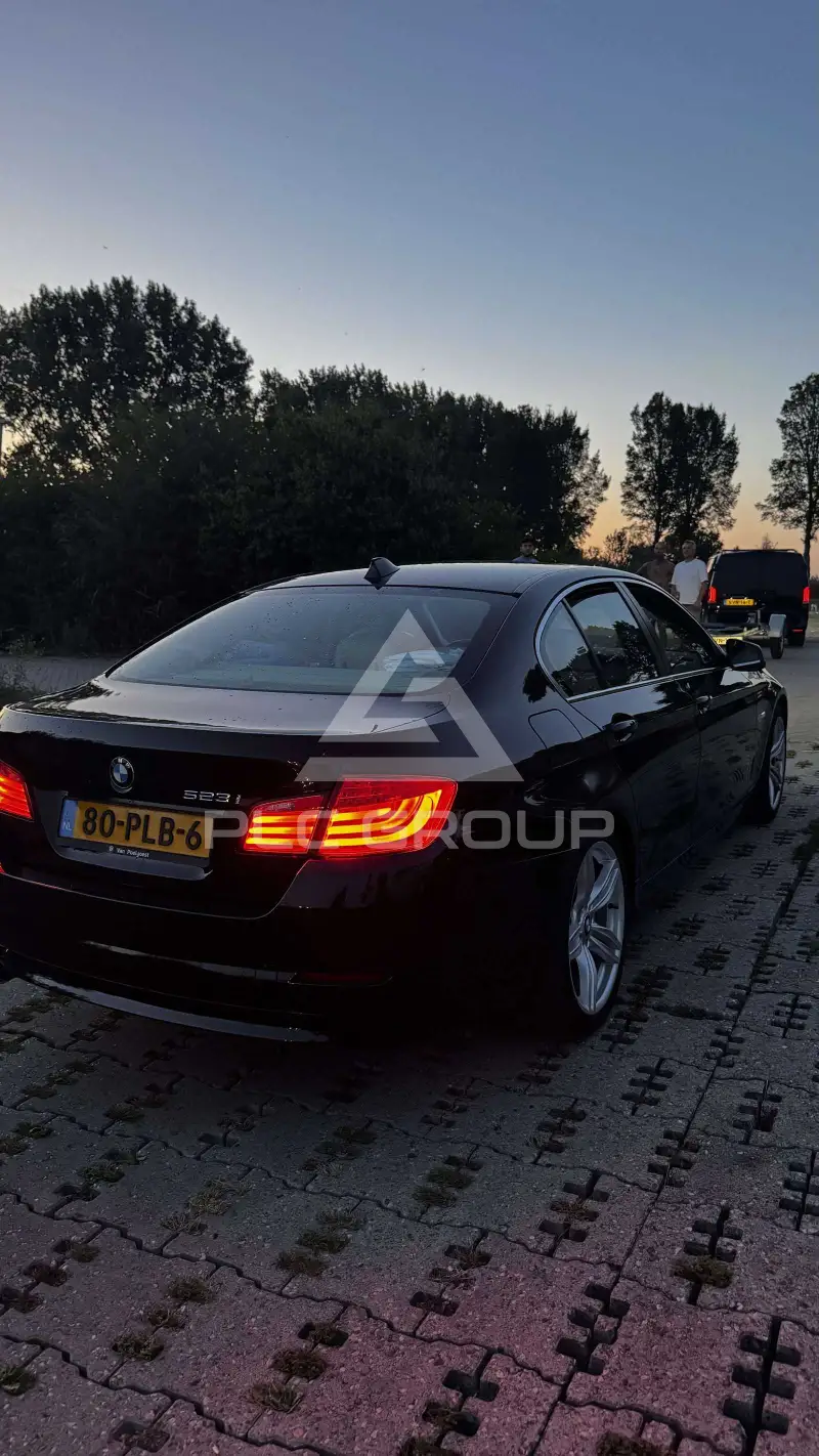 2026 BMW 523
