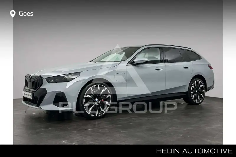 2026 BMW 530