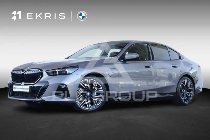 2026 BMW 530