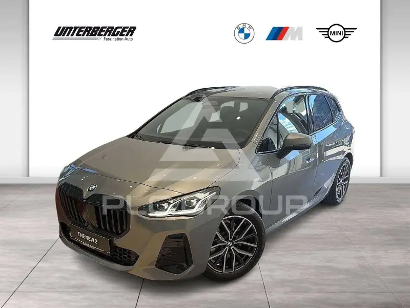 2026 BMW 218