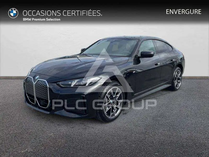 2026 BMW 528