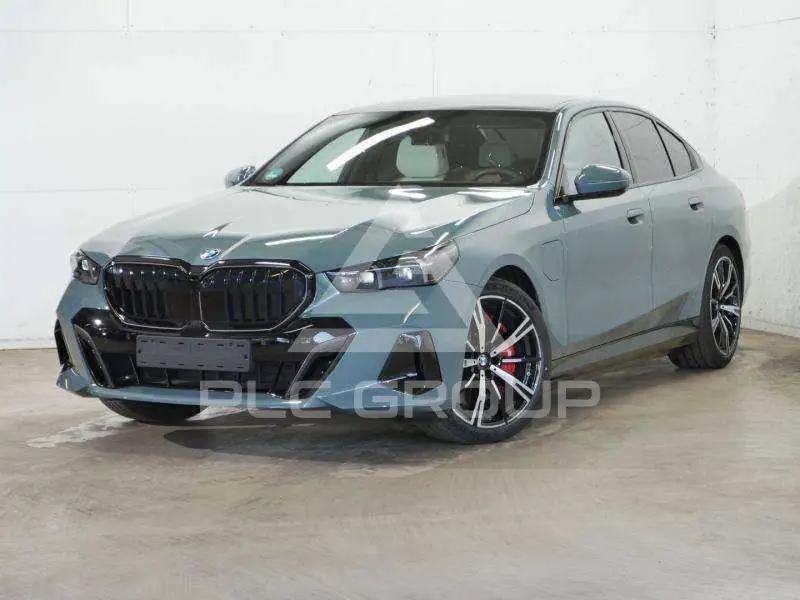 2026 BMW 550