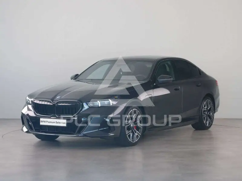 2026 BMW 550