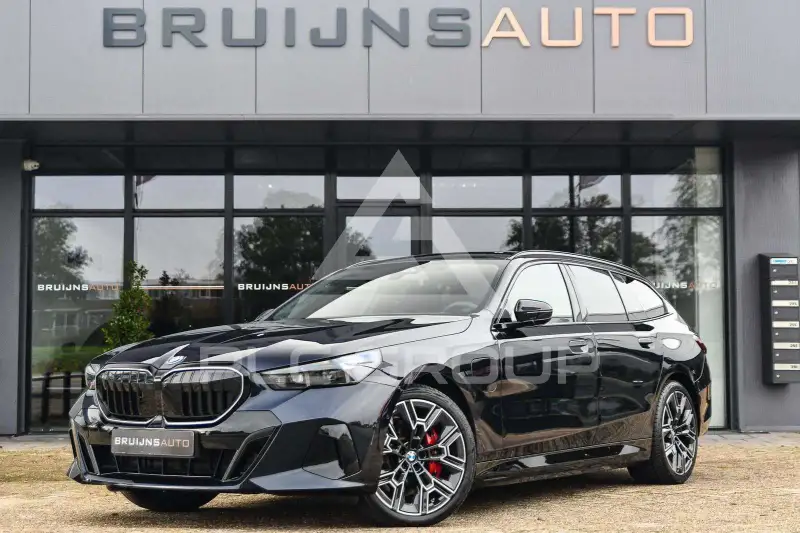 2026 BMW 550