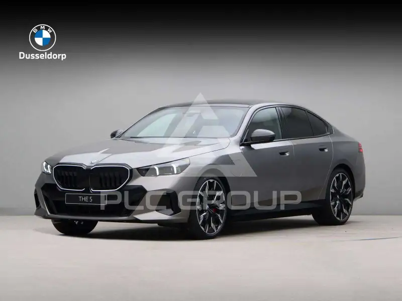2026 BMW 550