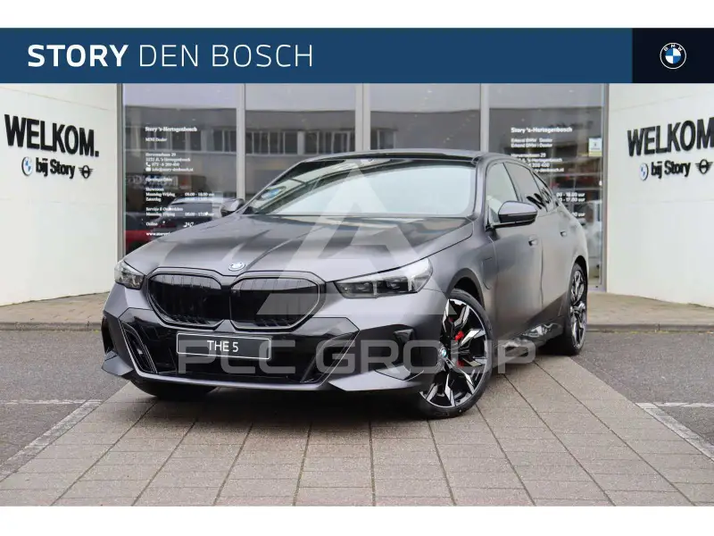 2026 BMW 550