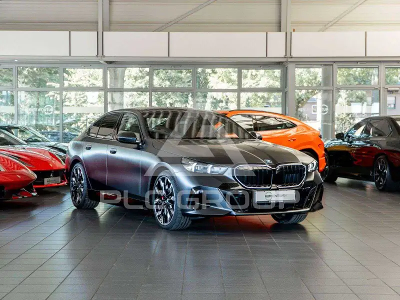 2026 BMW 550