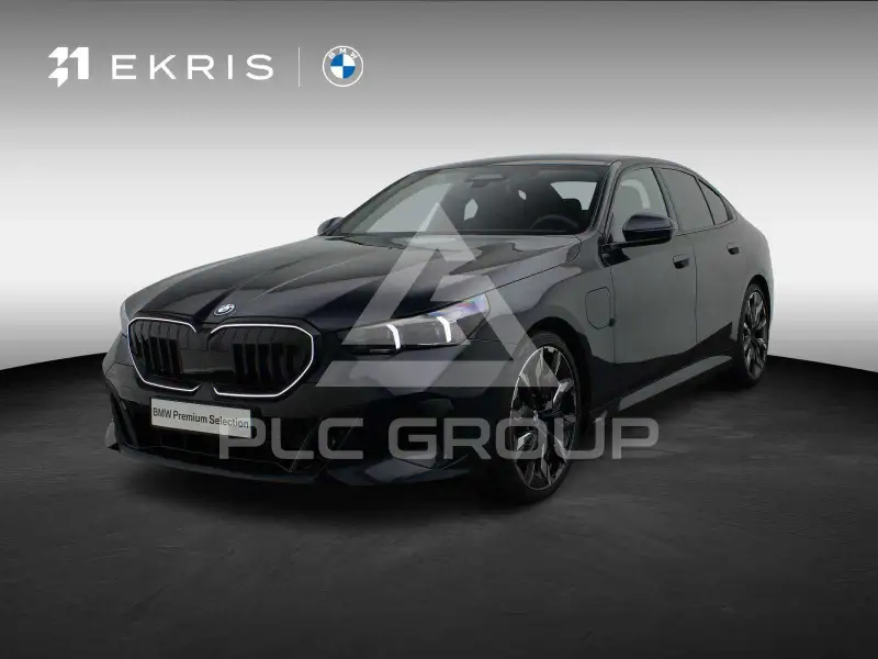2026 BMW 550