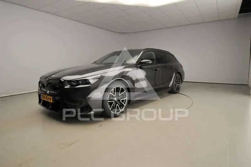 2026 BMW M5