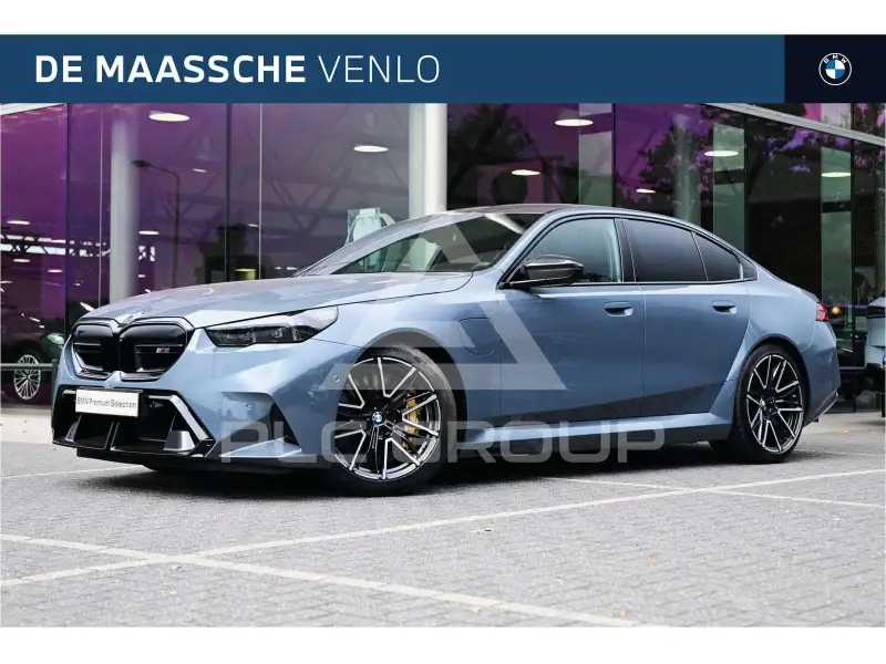 2026 BMW M5
