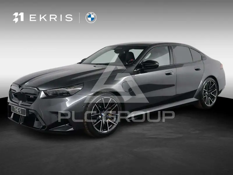 2026 BMW M5
