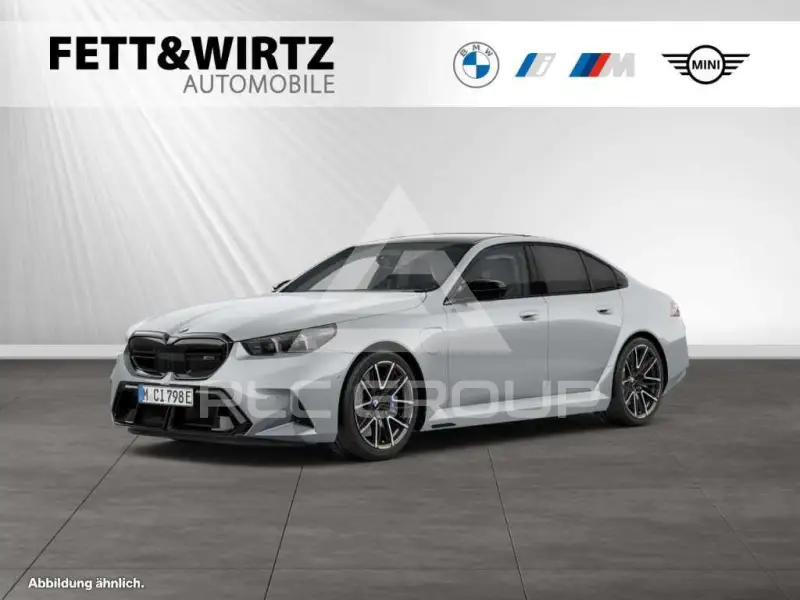2026 BMW M5