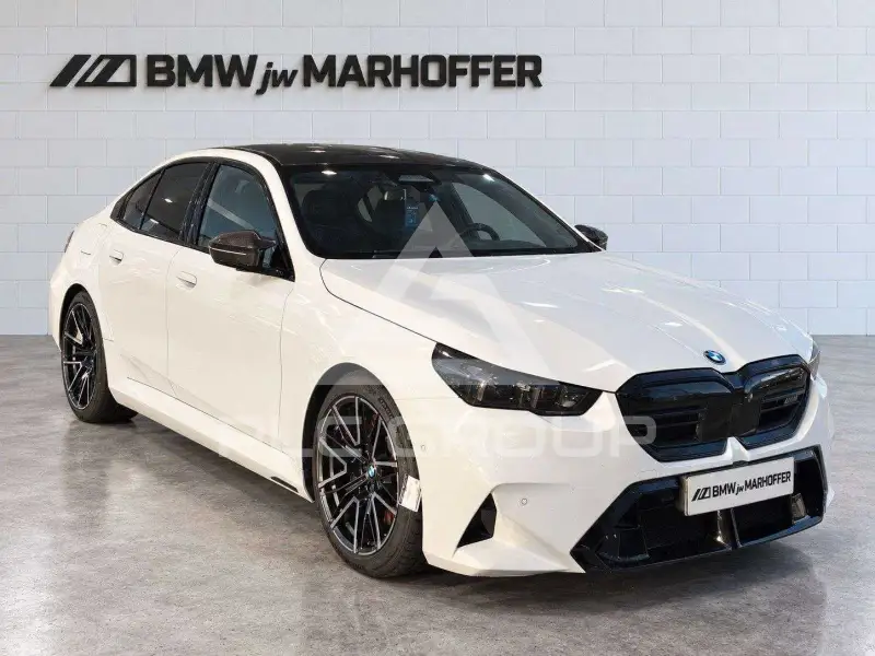2026 BMW M5