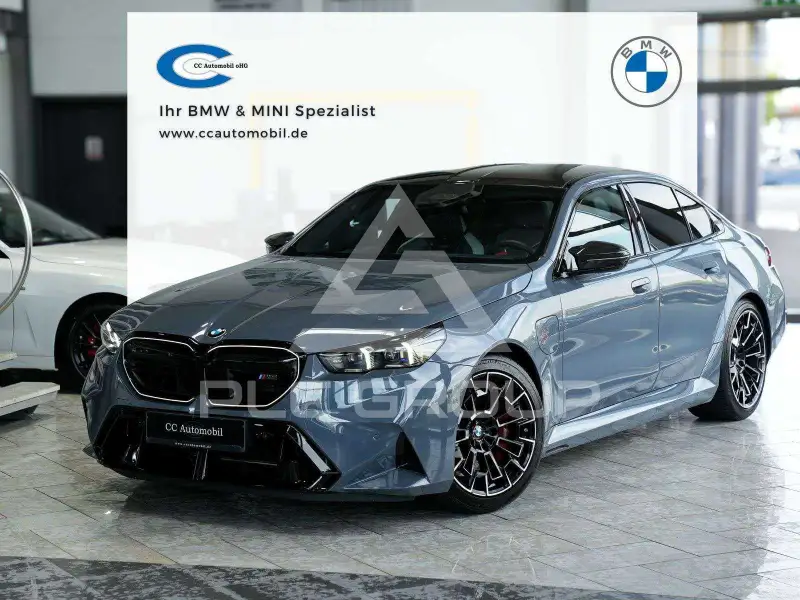 2026 BMW M5