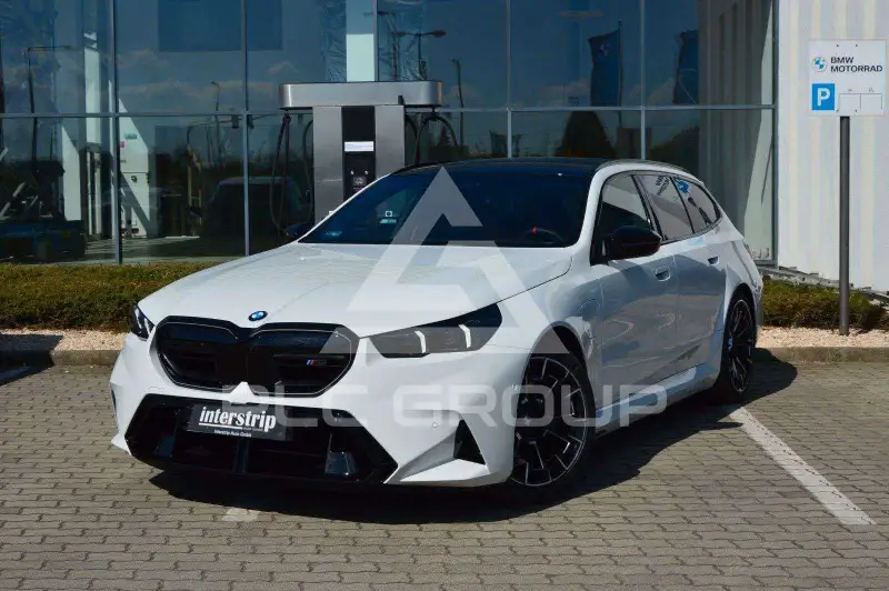 2026 BMW M5