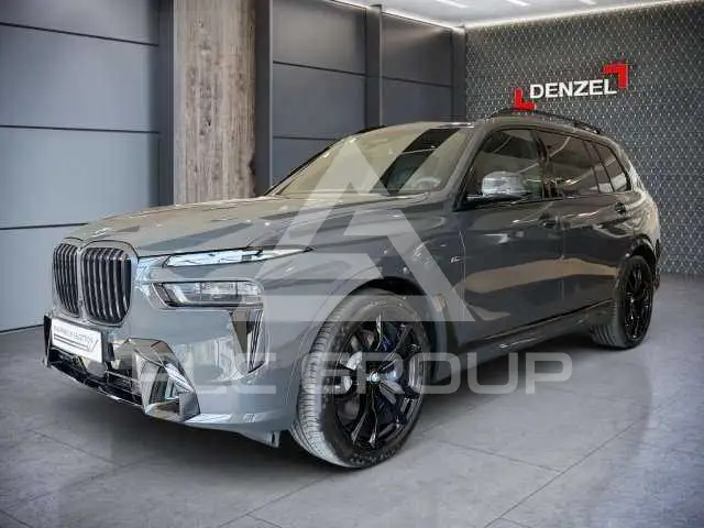 2026 BMW X7