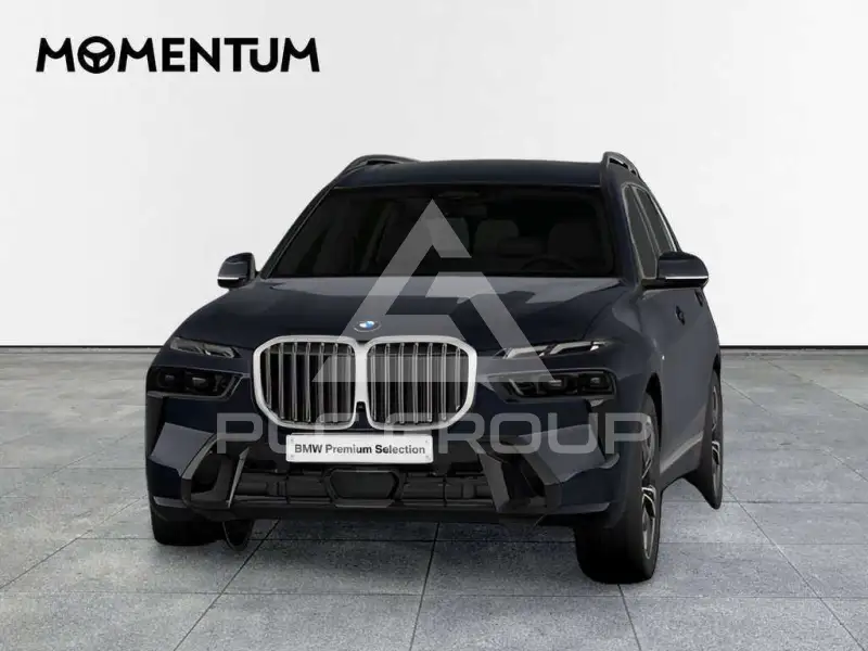 2026 BMW X7