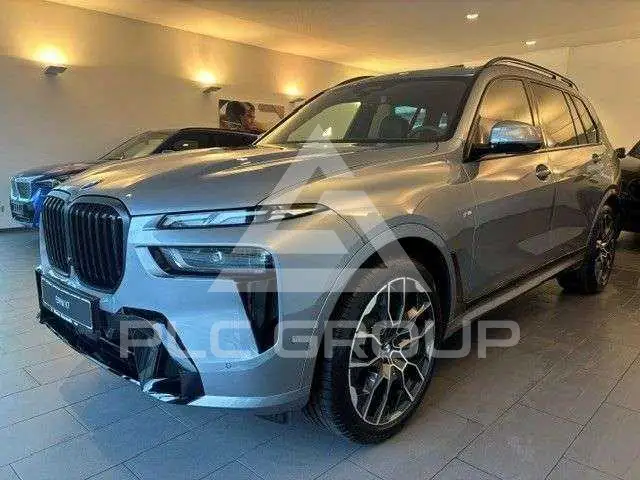 2026 BMW X7