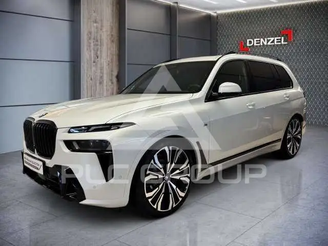 2026 BMW X7
