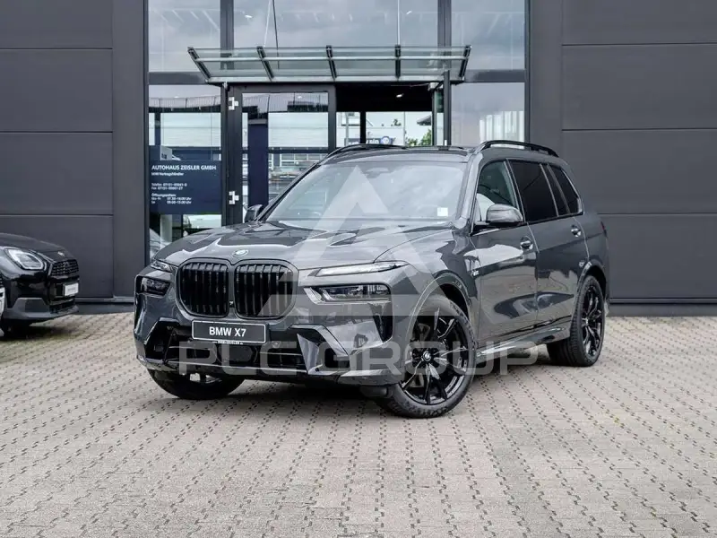 2026 BMW X7