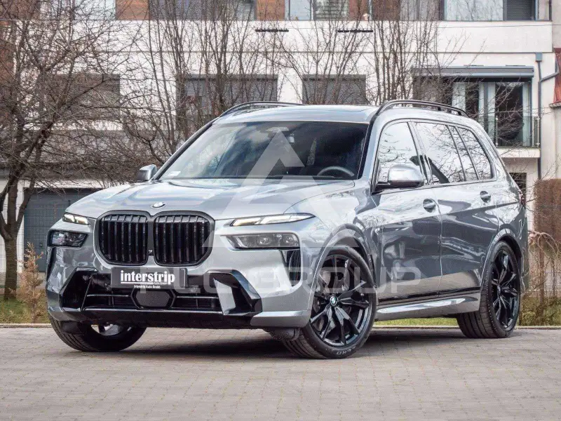 2026 BMW X7