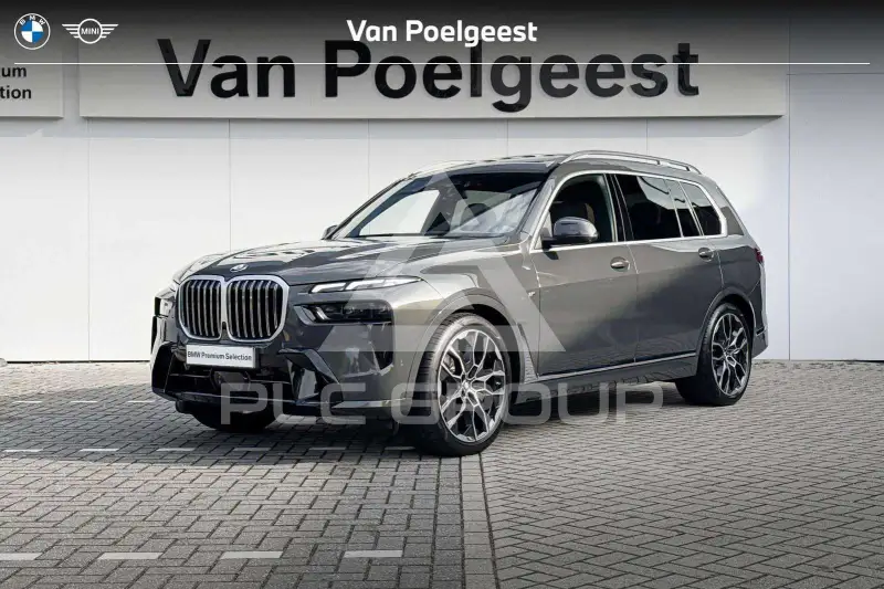 2026 BMW X7