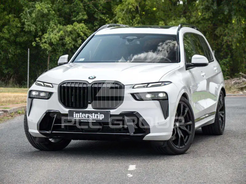 2026 BMW X7