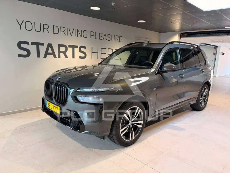 2026 BMW X7