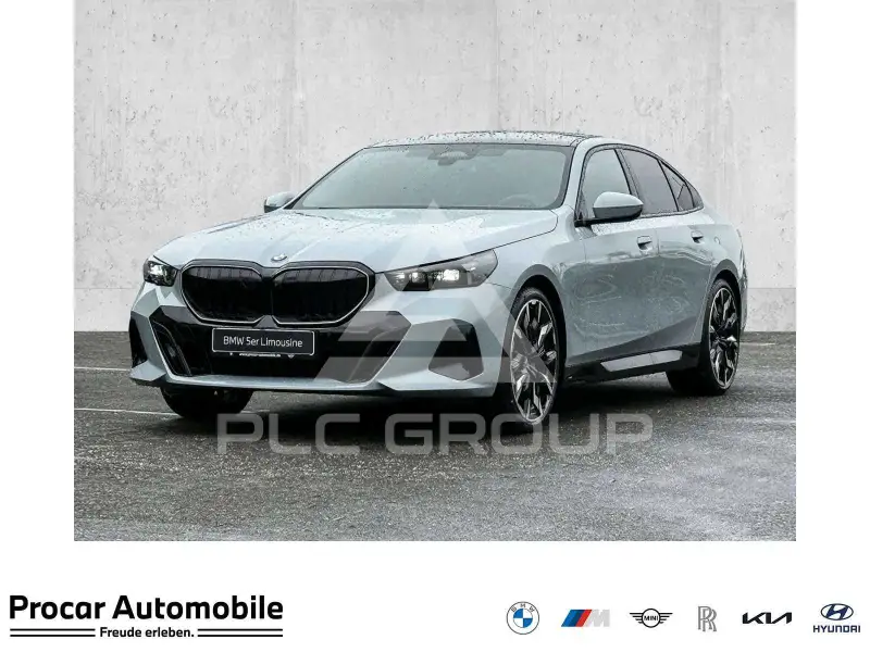 2026 BMW 520