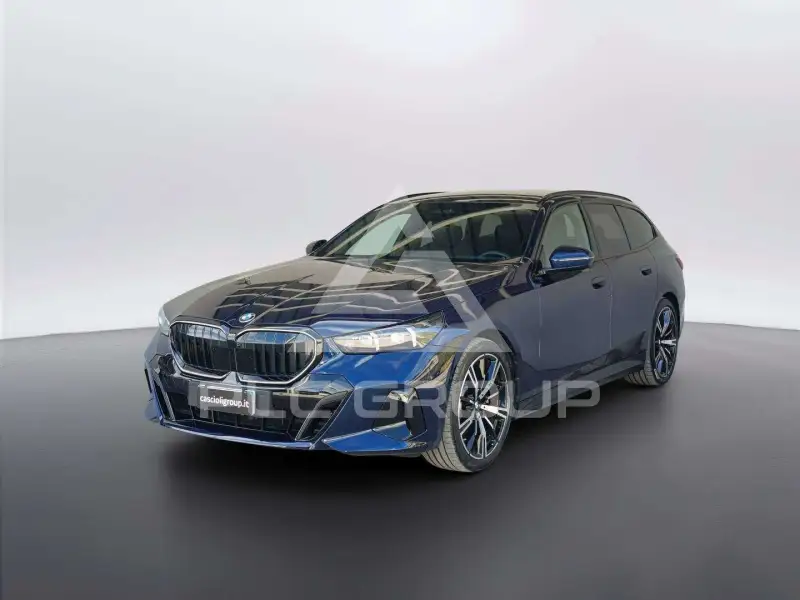 2026 BMW 520
