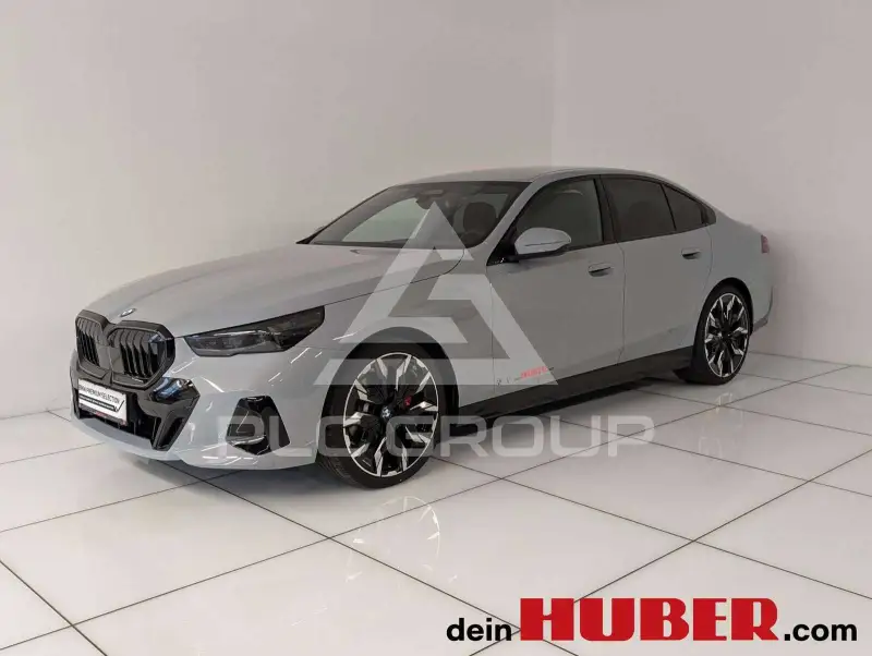 2026 BMW 520