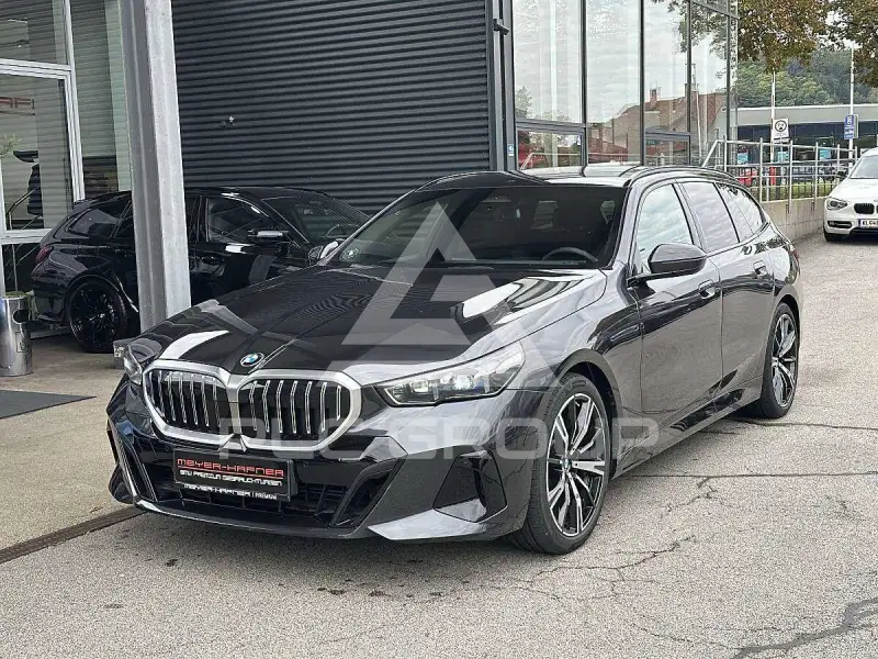 2026 BMW 520