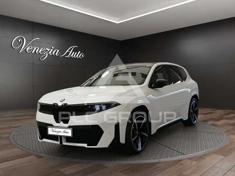 2026 BMW iX