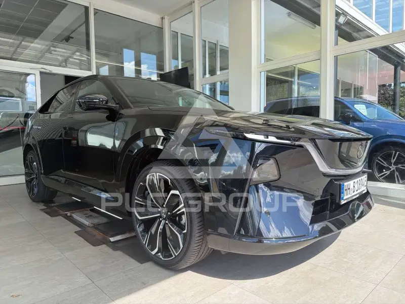 2026 Mazda CX-6e (EZ-60)