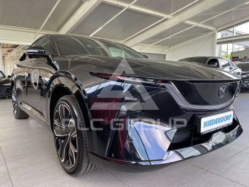 2026 Mazda CX-6e (EZ-60)