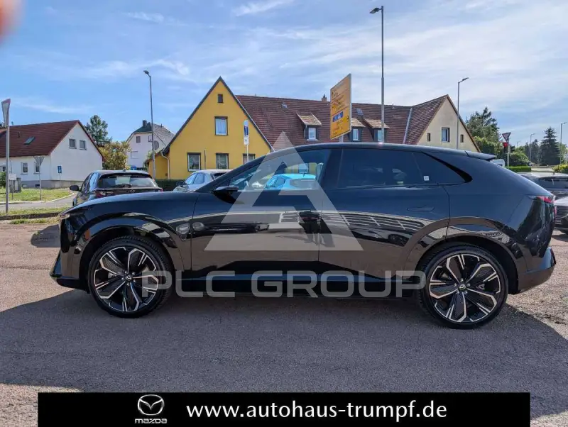 2026 Mazda CX-6e (EZ-60)