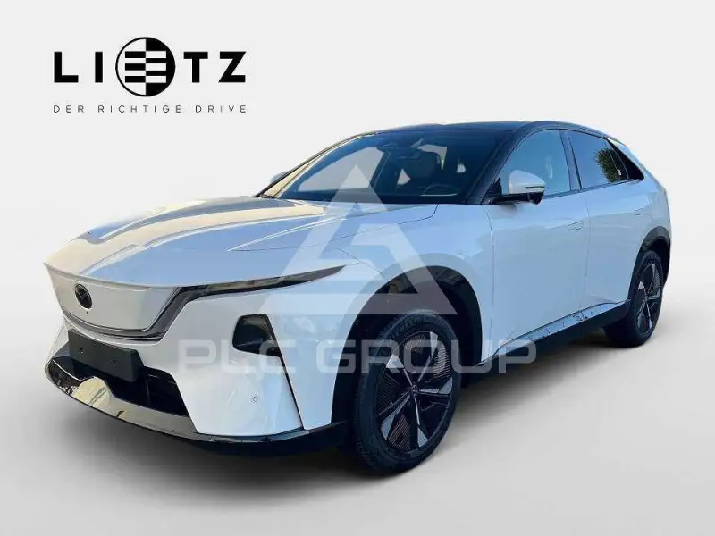 2026 Mazda CX-6e (EZ-60)