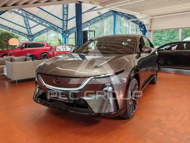 2026 Mazda CX-6e (EZ-60)