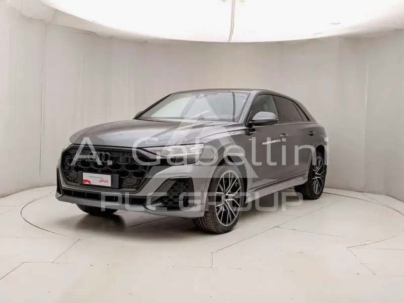 2026 Audi Q8