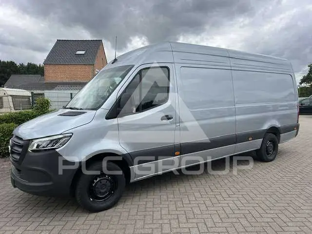 2026 Mercedes Benz Sprinter