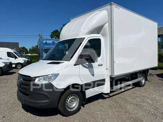 2026 Mercedes Benz Sprinter