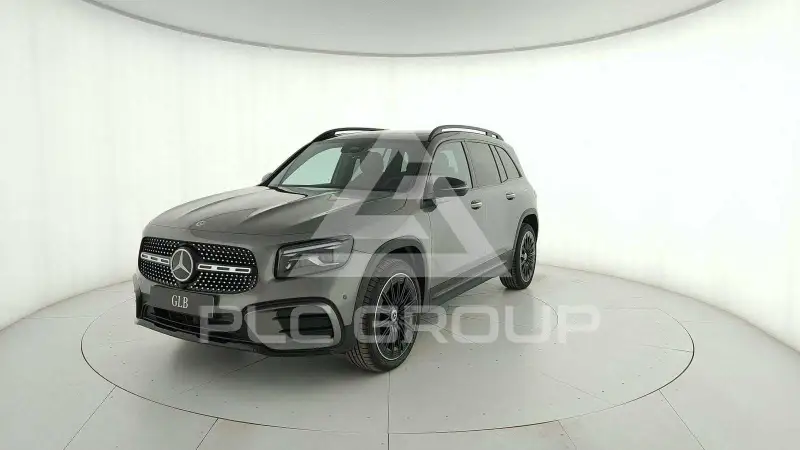 2026 Mercedes Benz GLB
