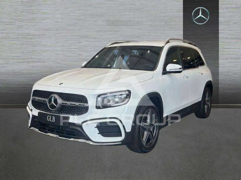 2026 Mercedes Benz GLB